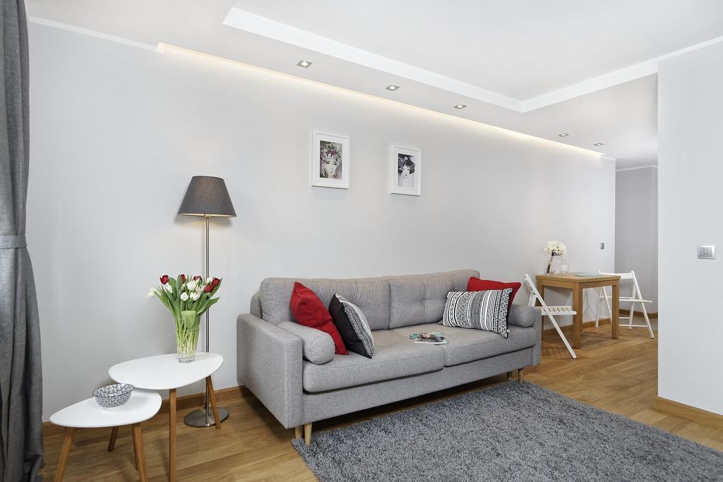Apartment Powisle Solec Varşovia Exterior foto